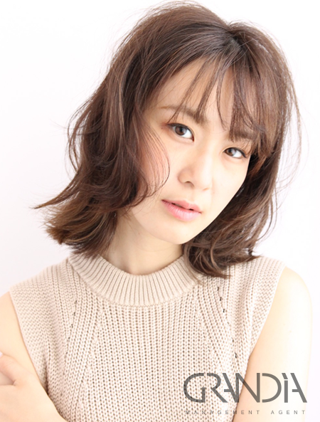 政岡まさみ　Manami Masaoka Female Fashion Model モデル事務所 GRANDIA 東京都港区赤坂