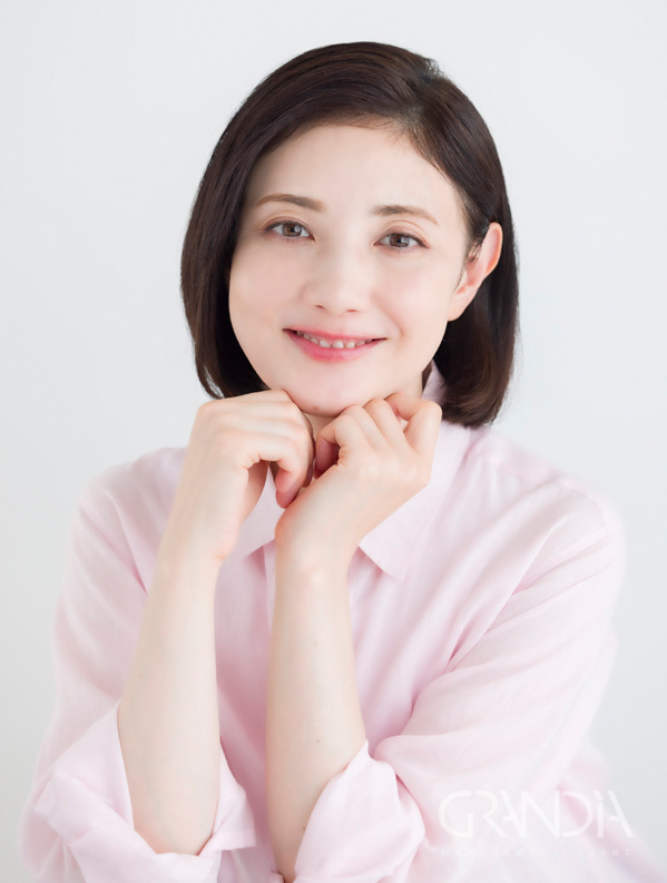 明河　尚美 Naomi Akegawa Female Fashion Model モデル事務所 GRANDIA 東京都港区赤坂