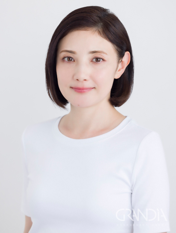 明河　尚美 Naomi Akegawa Female Fashion Model モデル事務所 GRANDIA 東京都港区赤坂