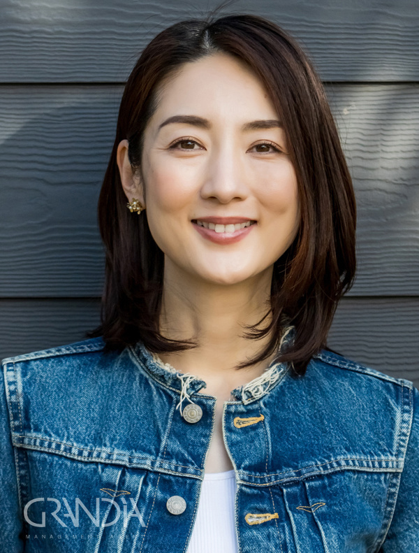 上山　雅代 Masayo Kamiyama Female Fashion Model モデル事務所 GRANDIA 東京都港区赤坂