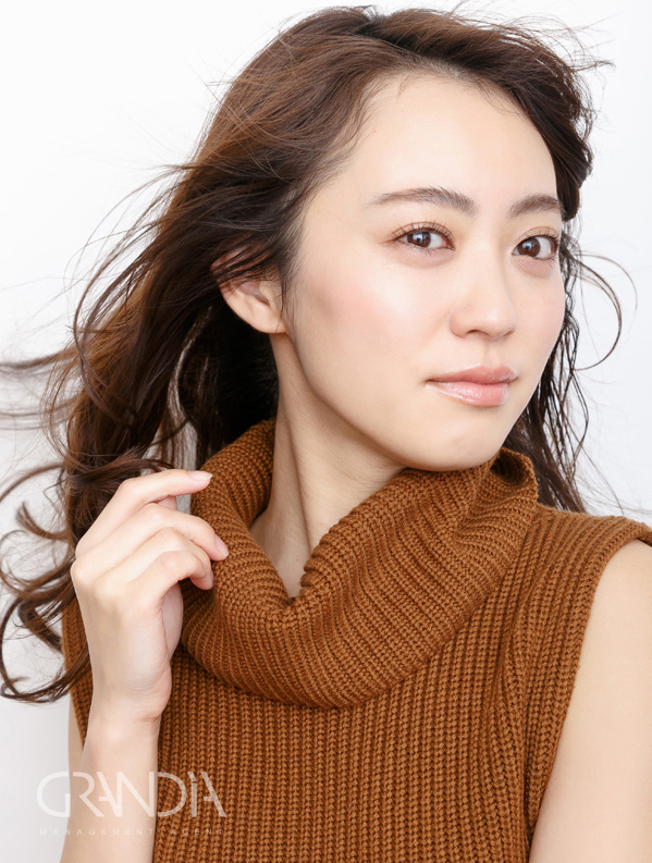 大原　えり ERI OHARA Female Fashion Model モデル事務所 GRANDIA 東京都港区赤坂