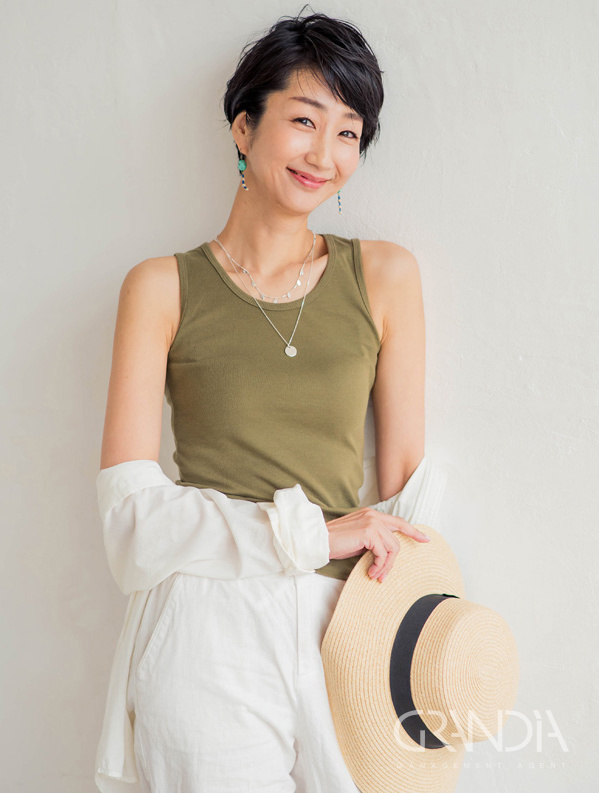 渡辺　成美 Narumi Watanabe Female Fashion Model モデル事務所 GRANDIA 東京都港区赤坂