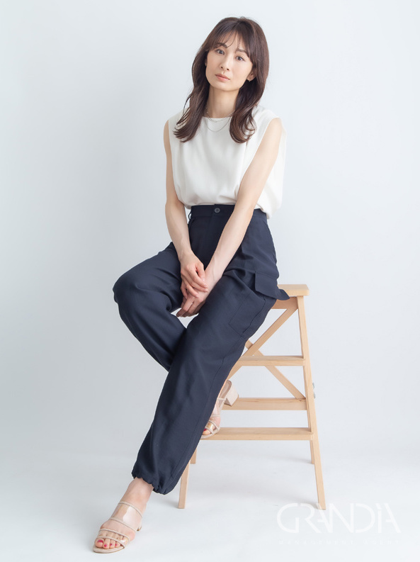 鈴木 菜月 Natsuki Suduki Female Fashion Model モデル事務所 GRANDIA 東京都港区赤坂