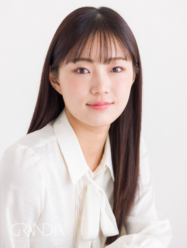 明河　尚美 Naomi Akegawa Female Fashion Model モデル事務所 GRANDIA 東京都港区赤坂