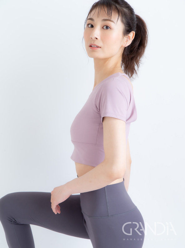 鈴木 菜月 Natsuki Suduki Female Fashion Model モデル事務所 GRANDIA 東京都港区赤坂